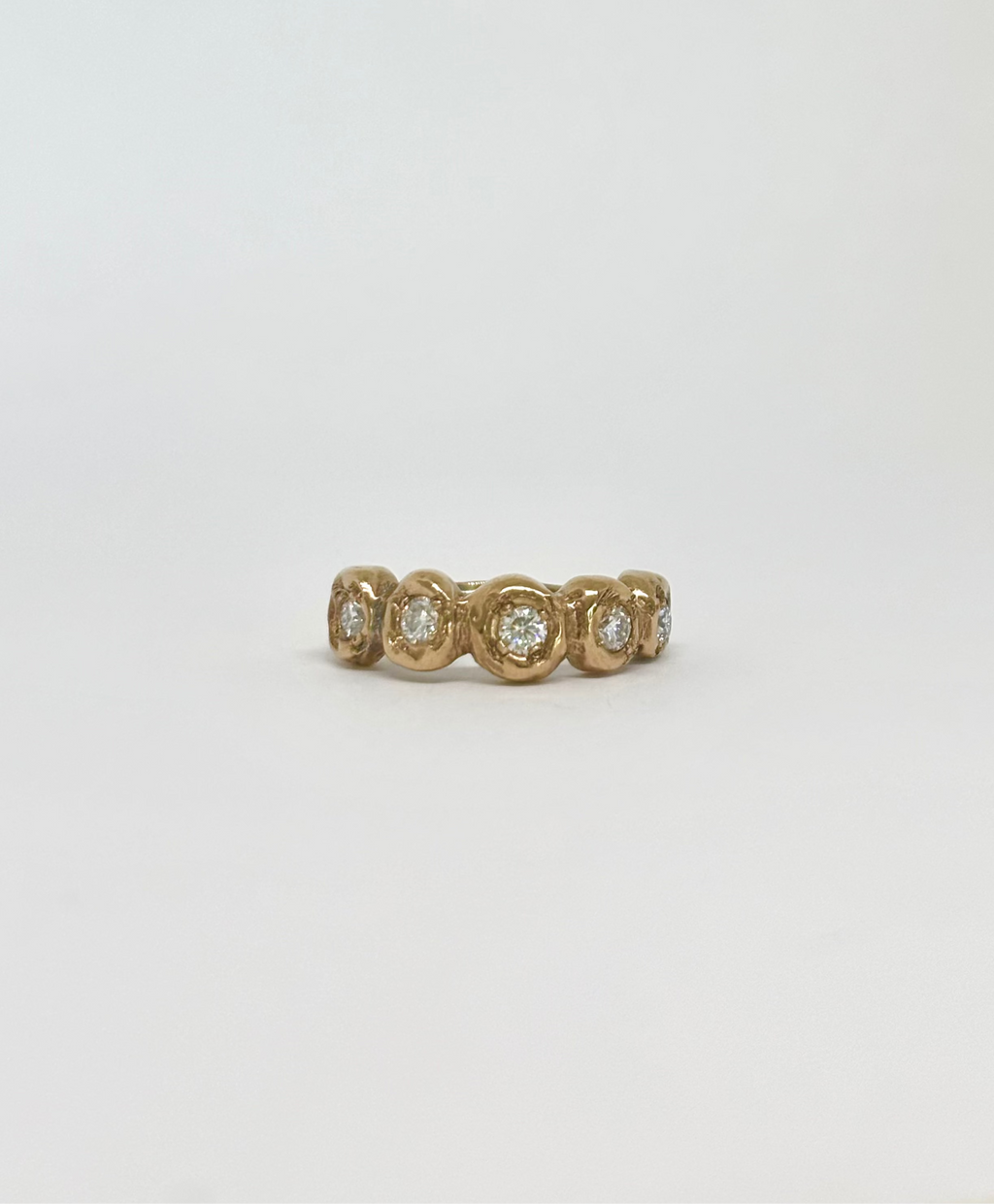 Vela ring