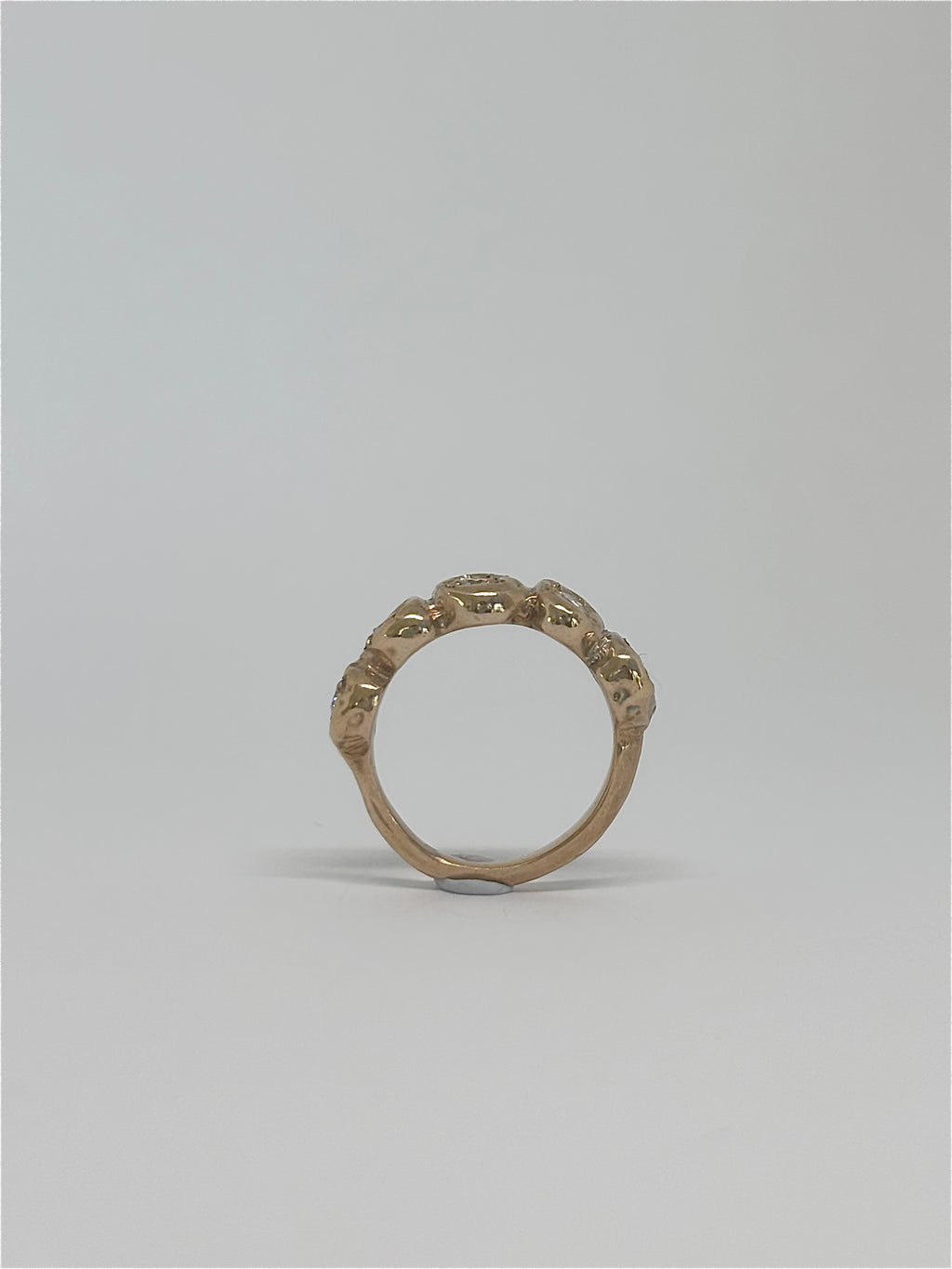 Vela ring
